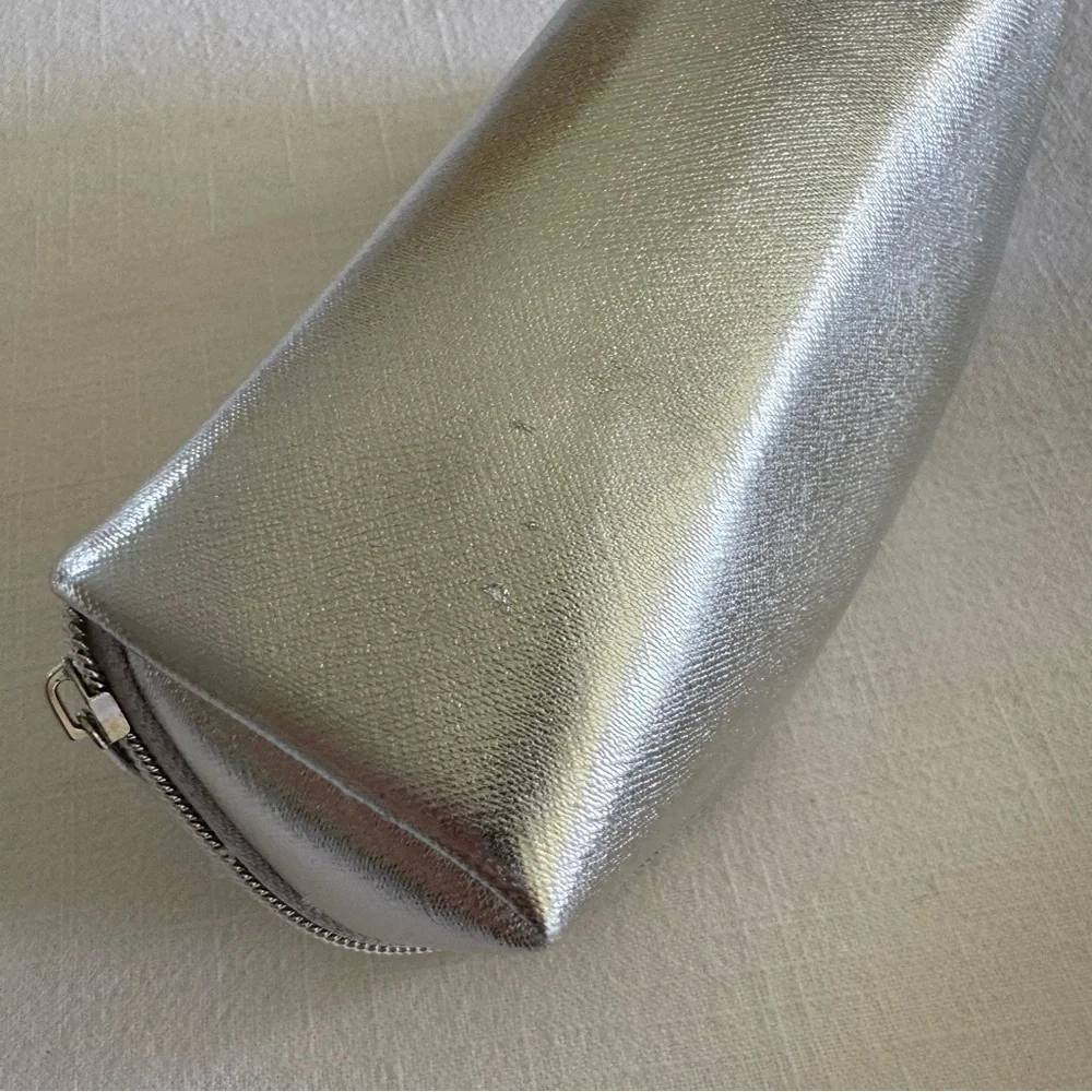 MONAT cosmetic bags